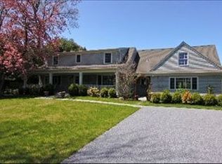 33 Palma Ter, East Hampton, NY 11937