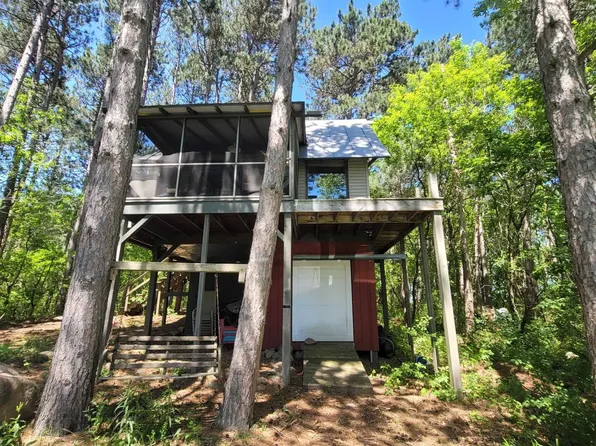 9673 County Road D, Almond, WI 54909