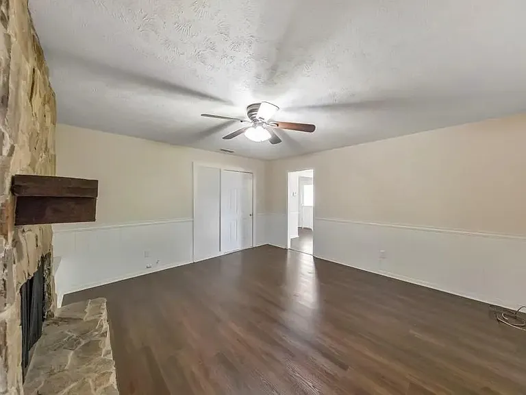 6675 Leisure Trl — Photo 25