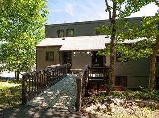 183 Upper Village Way, Tannersville, PA 18372