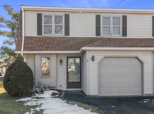 2 Evergreen Pl UNIT 2, Rocky Hill, CT 06067