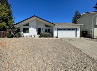1729 Tampico Ct, Petaluma, CA 94954