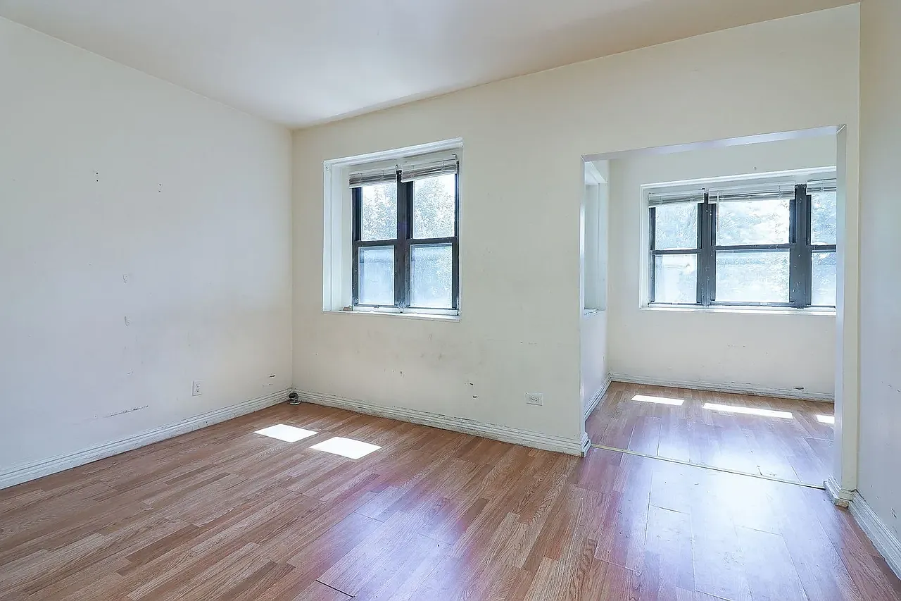 2 bed, $1,400 — Photo 2