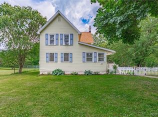 110 Center St, Lockport, NY 14094