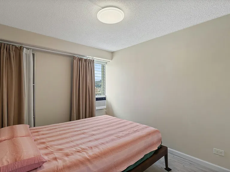 1655 Makaloa St — Photo 12