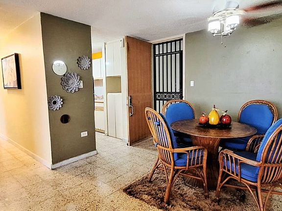 3rd image of Cond Cooperativa Jardines De Valencia APT 513