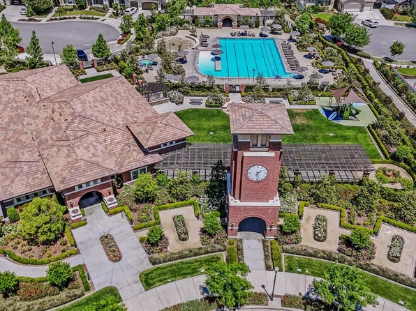 11503 Helena Way, Bakersfield, CA 93311