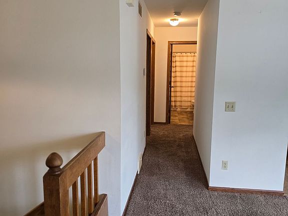 5th image of 1627-1629 Rustic Dr