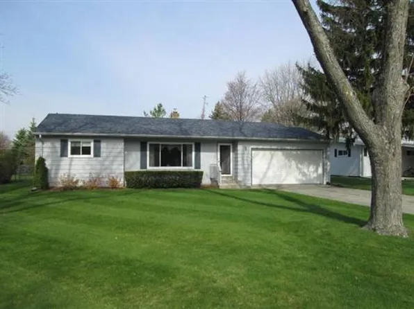 2605 Bruce St, Saginaw, MI 48603
