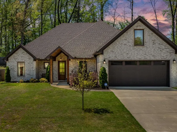 7801 S Shoreline Blvd, Benton, AR 72019