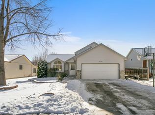 1713 Lefthand Dr, Longmont, CO 80501