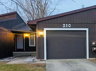 210 Mary St, Flushing, MI 48433