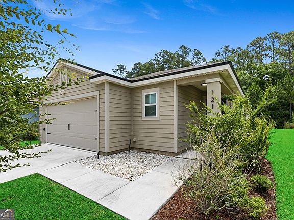 2nd image of 121 Teakwood Dr