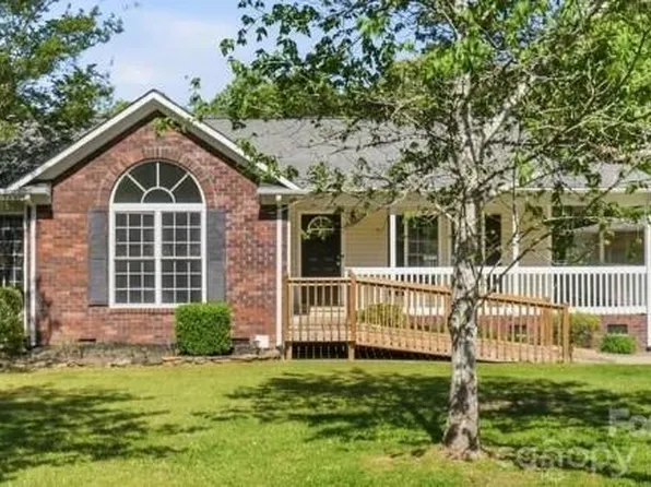 342 Foxlair Ct, Rock Hill, SC 29730