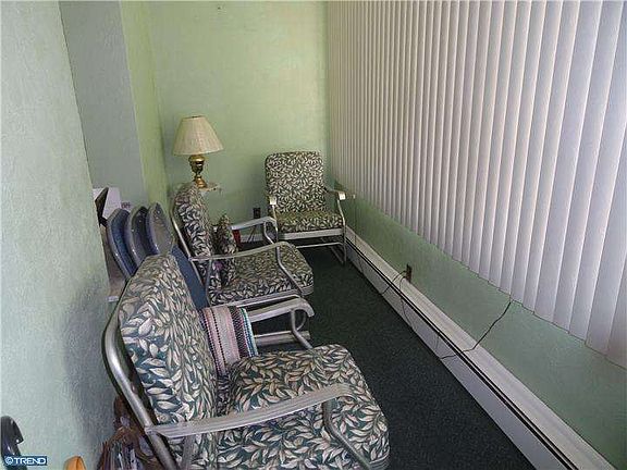 2nd image of 6105 Grays Ave