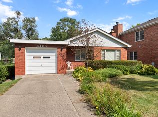 5405 Carpenter St, Downers Grove, IL 60515