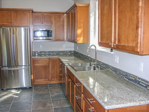 5th image of 17313 Kingfisher Dr