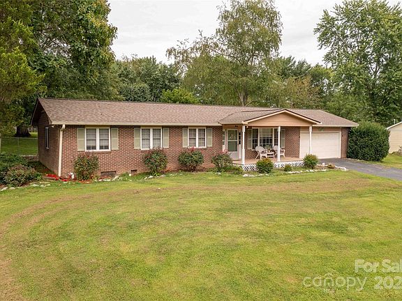 2nd image of 116 Wynnbrook Dr