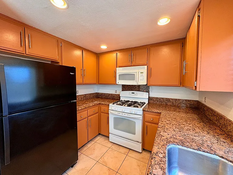 183 Lechuza Ln — Photo 6
