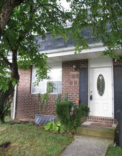 1st image of 463 Mainview Ct