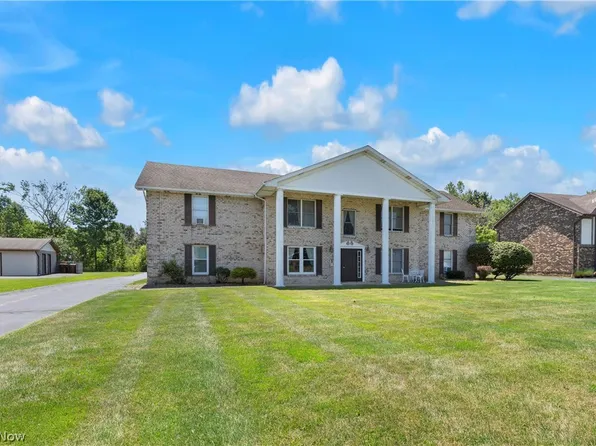 900 Pearson Cir Unit 1, Youngstown, OH 44512