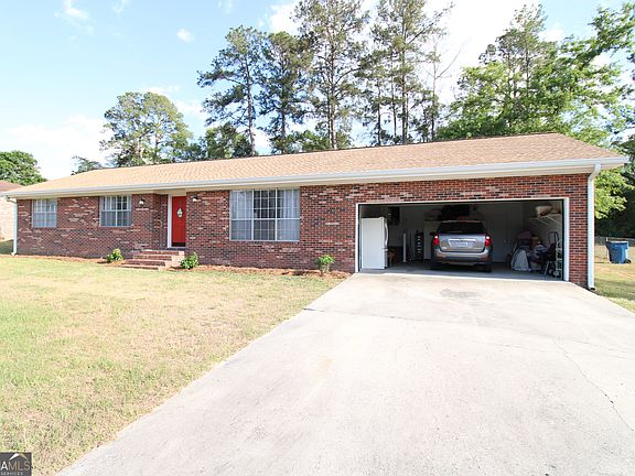 3rd image of 2337 Spring St