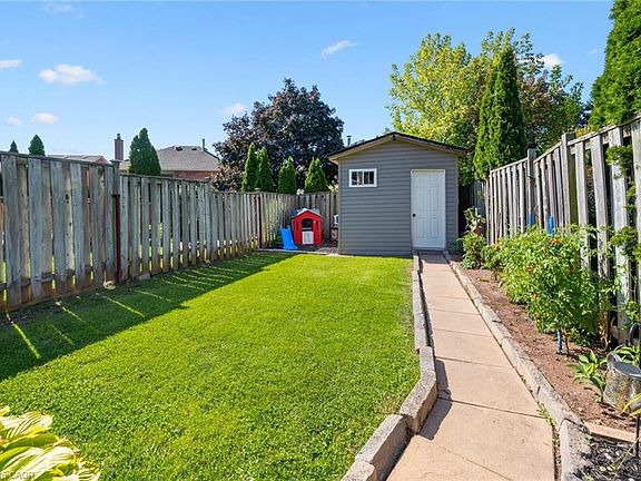 2nd image of 2152 Pelee Blvd