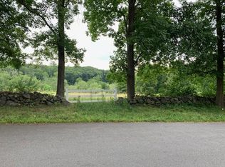 104 Wenham Rd, Topsfield, MA 01983