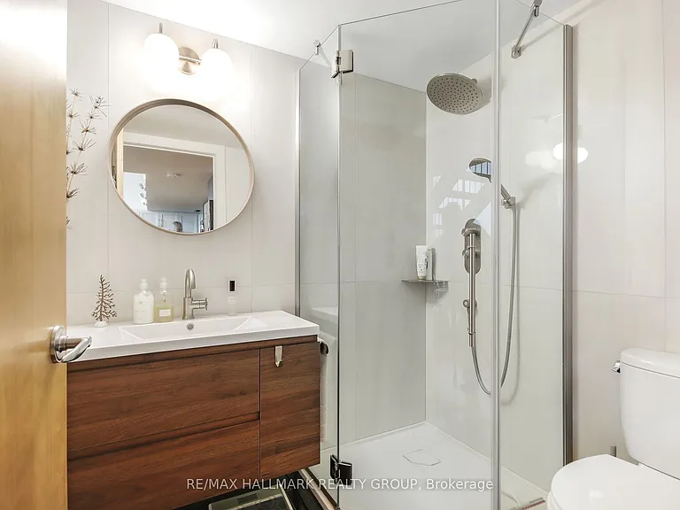 29 Main St #203 — Photo 16