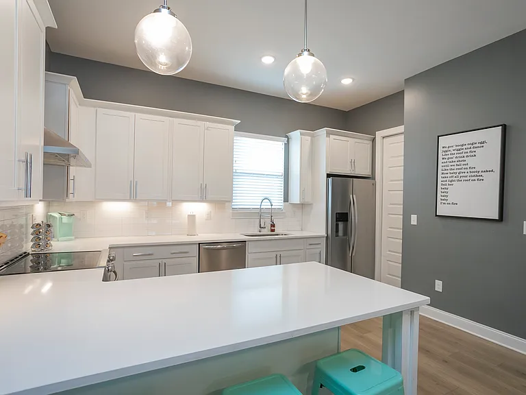 1737 Pecan St #3 — Photo 4