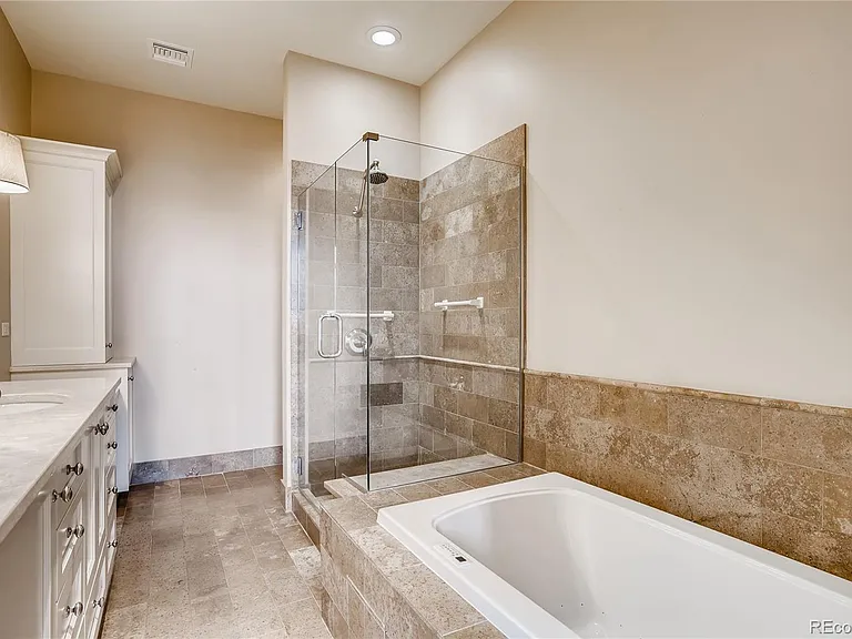 5455 Landmark Pl #409 — Photo 9