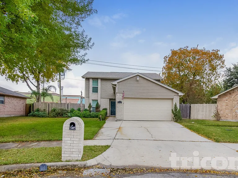 1715 Evesham Dr — Photo 10