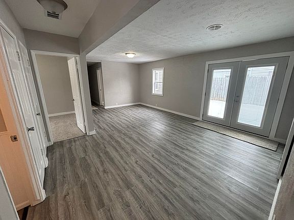 3rd image of 2146 Lewis Dr