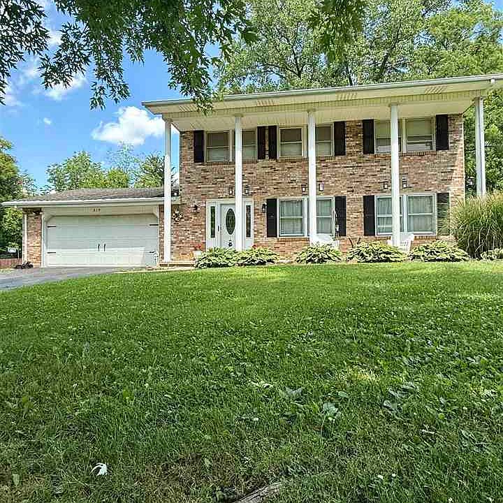 1st image of 319 Elks Country Club Rd