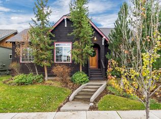 19385 Laurelhurst Way, Bend, OR 97702