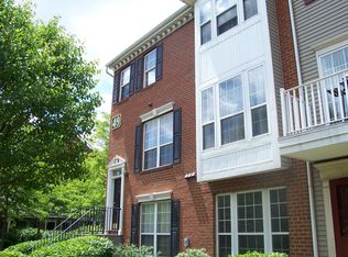 23 Cypress St, Jersey City, NJ 07305