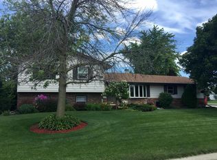 6852 Ranger Dr, Racine, WI 53406