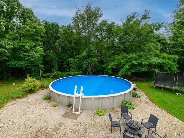 24025 Stable Ln, Waynesville, MO 65583