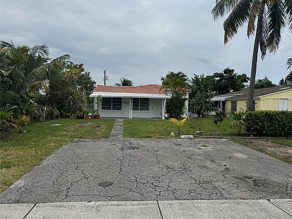 2nd image of 1671 NE 180th Street