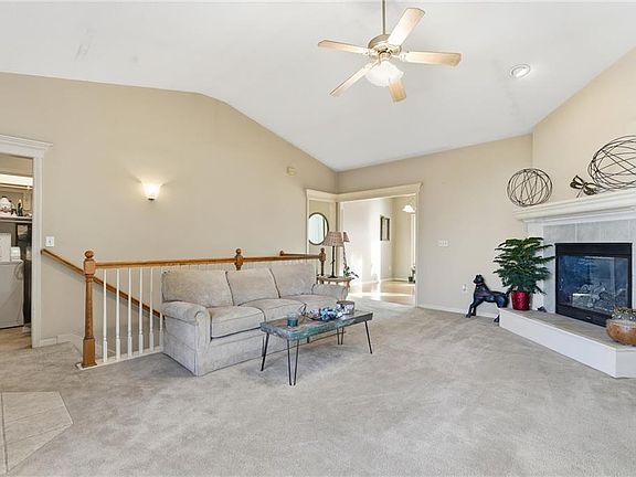 5th image of 1305 159th St