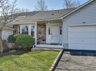 13 Lexington Ct, Chatham, NJ 07928