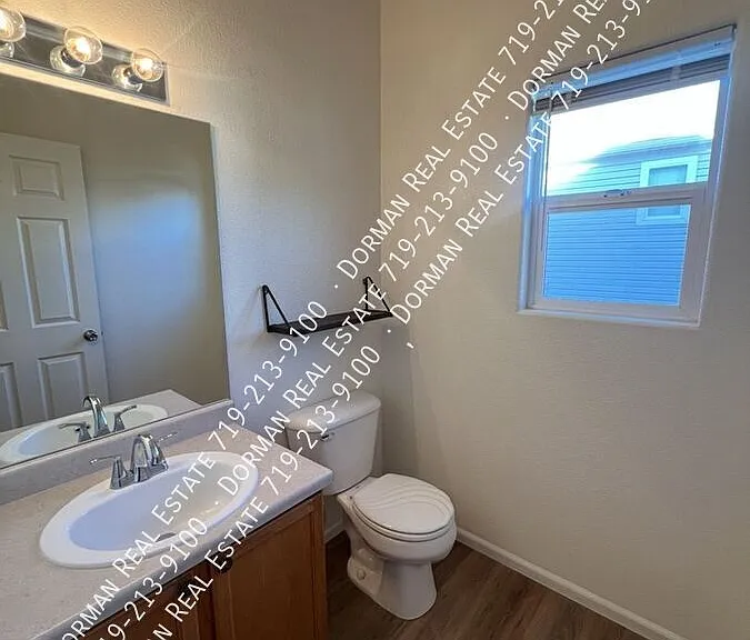 8774 Silver Glen Dr — Photo 17