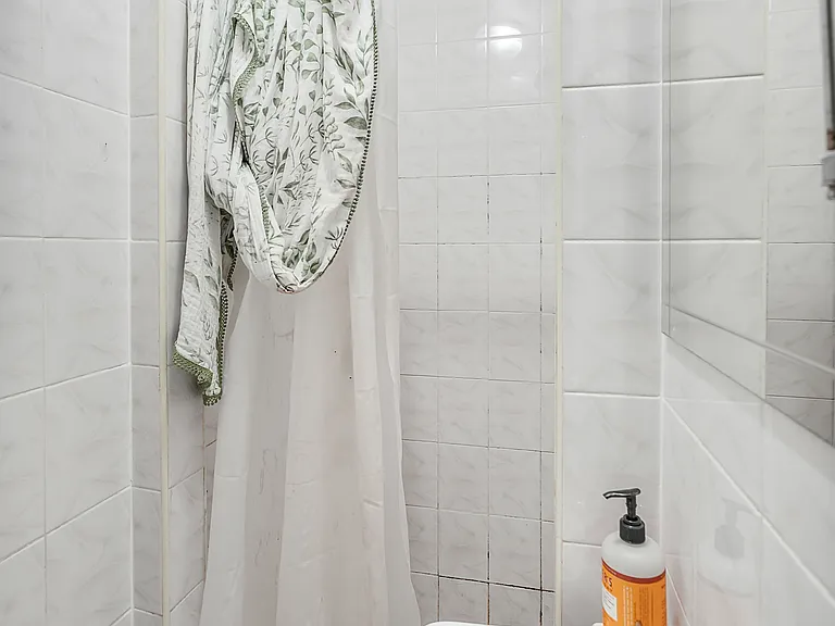 124 Mott St #36 — Photo 8