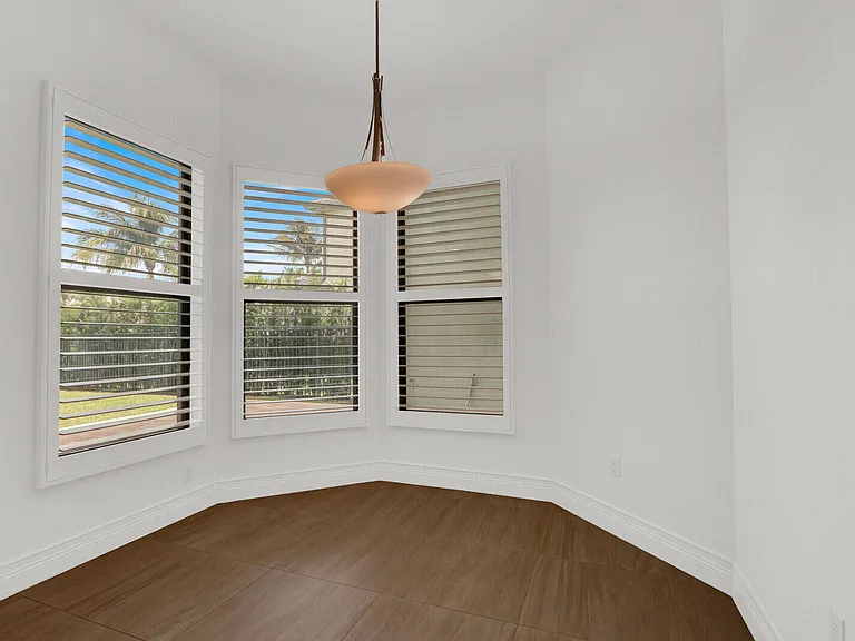 16590 Germaine Dr — Photo 23