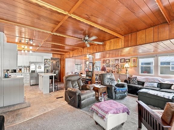 4th image of 22 Christian Ave
