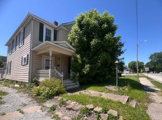 620 16th Ave, East Moline, IL 61244