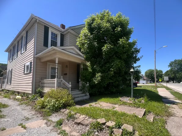 620 16th Ave, East Moline, IL 61244