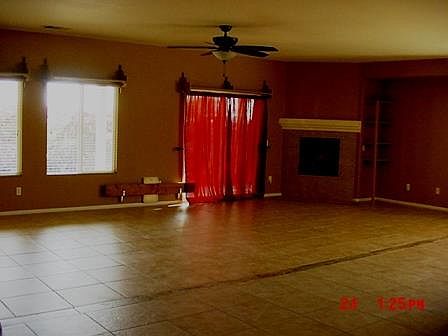 4th image of 8144 Annandale Ave