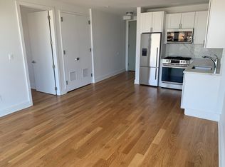 16 Beach 96th St #4B, Rockaway Beach, NY 11693