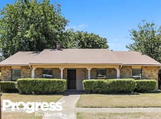 7330 Cloverglen Dr, Dallas, TX 75249